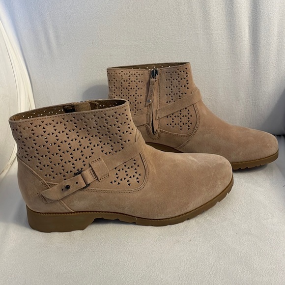 Teva Shoes - Teva womens booties